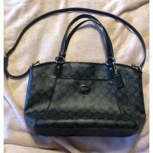 Gently used coated canvas coach tote detach strap